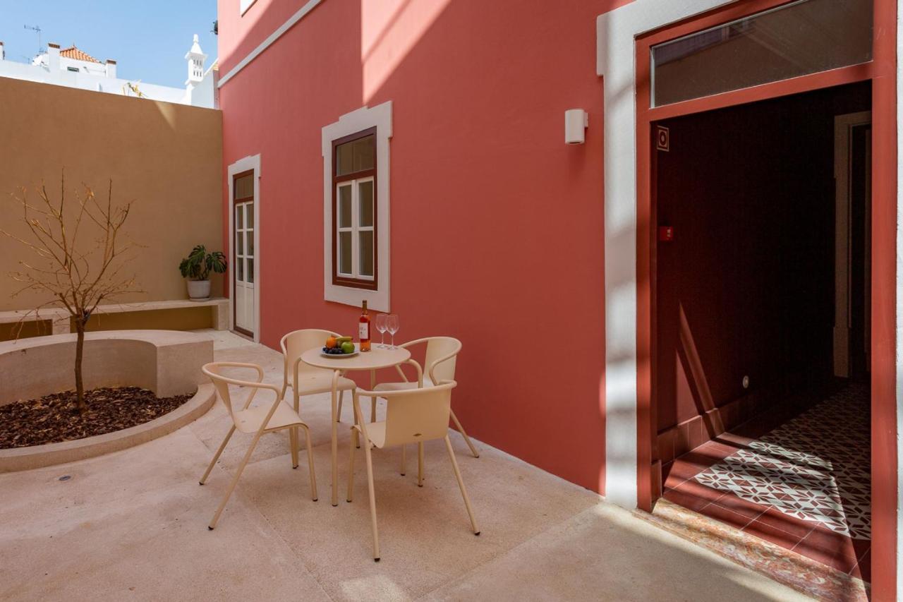 Princess Building W/Pool By Lovelystay Vila Real de Santo António Kültér fotó