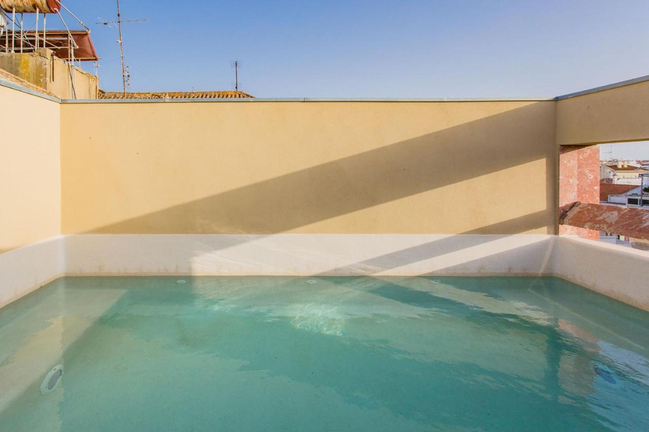 Princess Building W/Pool By Lovelystay Vila Real de Santo António Kültér fotó